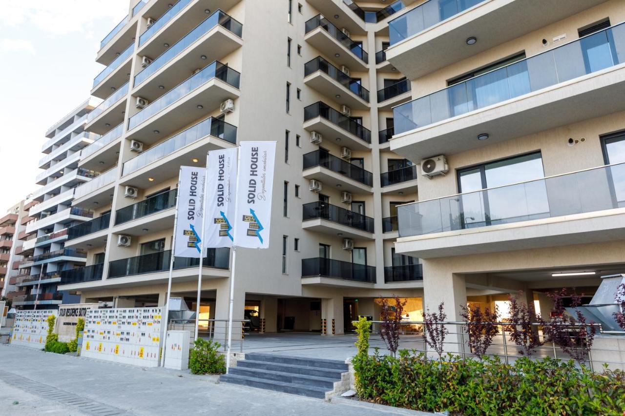 Lucky 13 Leilighet Mamaia Eksteriør bilde